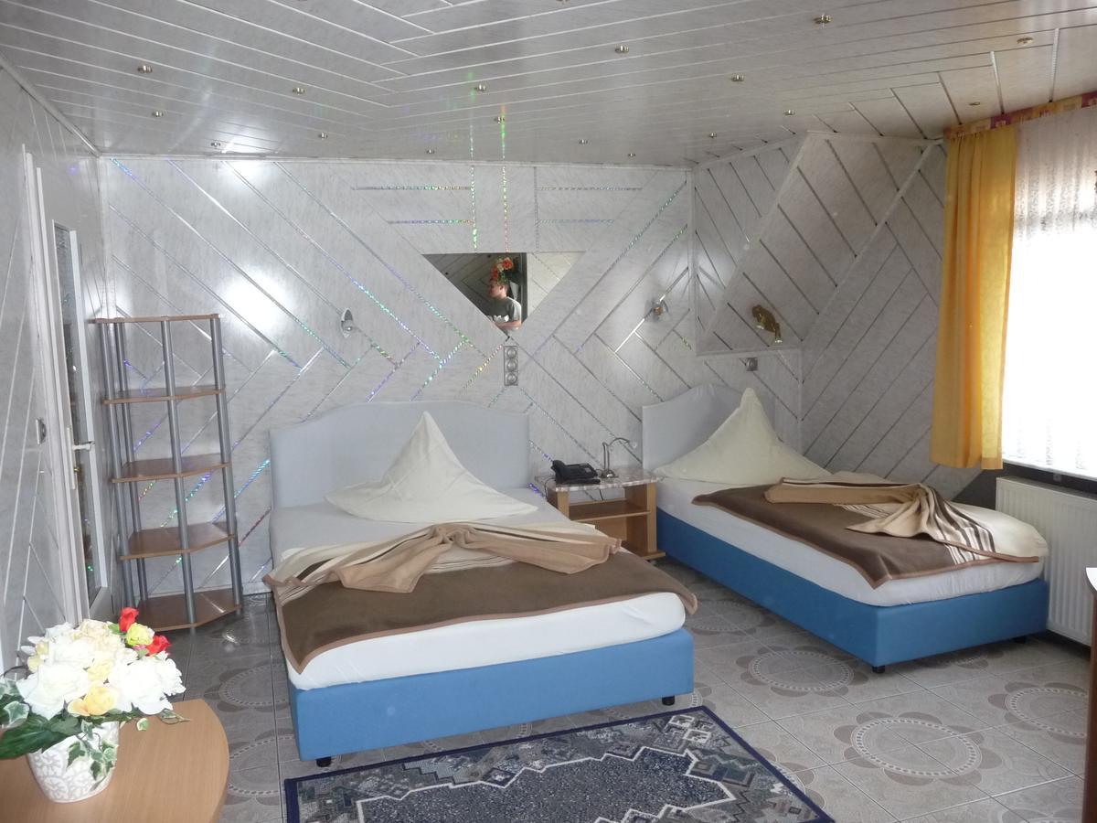 Hotel Tenne Viernheim Εξωτερικό φωτογραφία