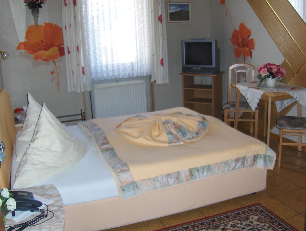 Hotel Tenne Viernheim Εξωτερικό φωτογραφία