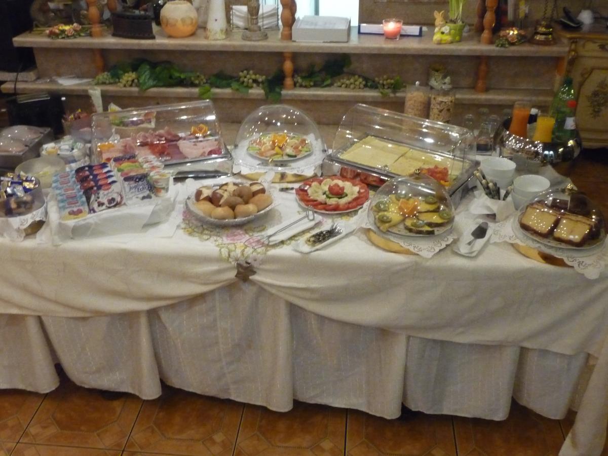 Hotel Tenne Viernheim Εξωτερικό φωτογραφία